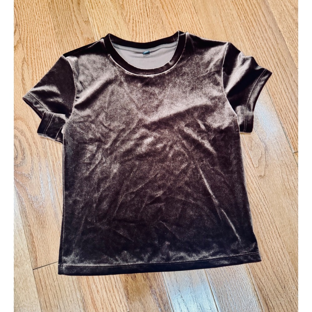 Uniqlo Womens Brown Velvet Baby Tee Medium Y2K Fairycore Dark Romantic - Picture 2 of 6